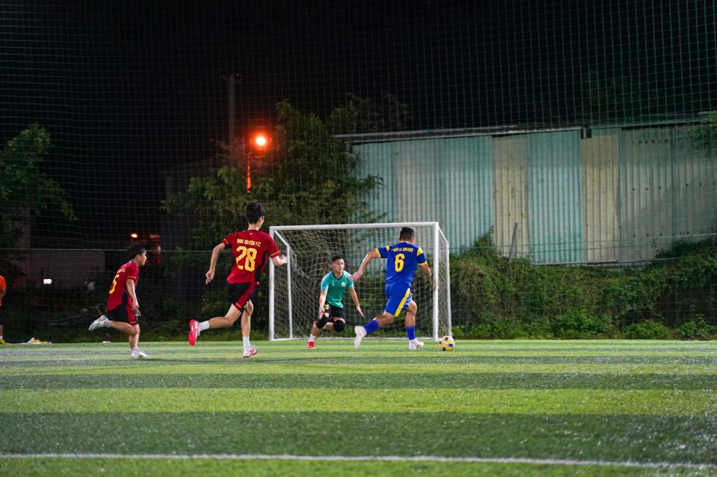 Soi kèo thơm dựa vào biến động kèo